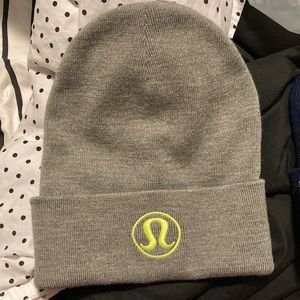 Lululemon wool toque